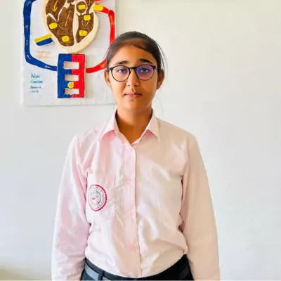 Vijay Laxmi Sharma Student of DMLT